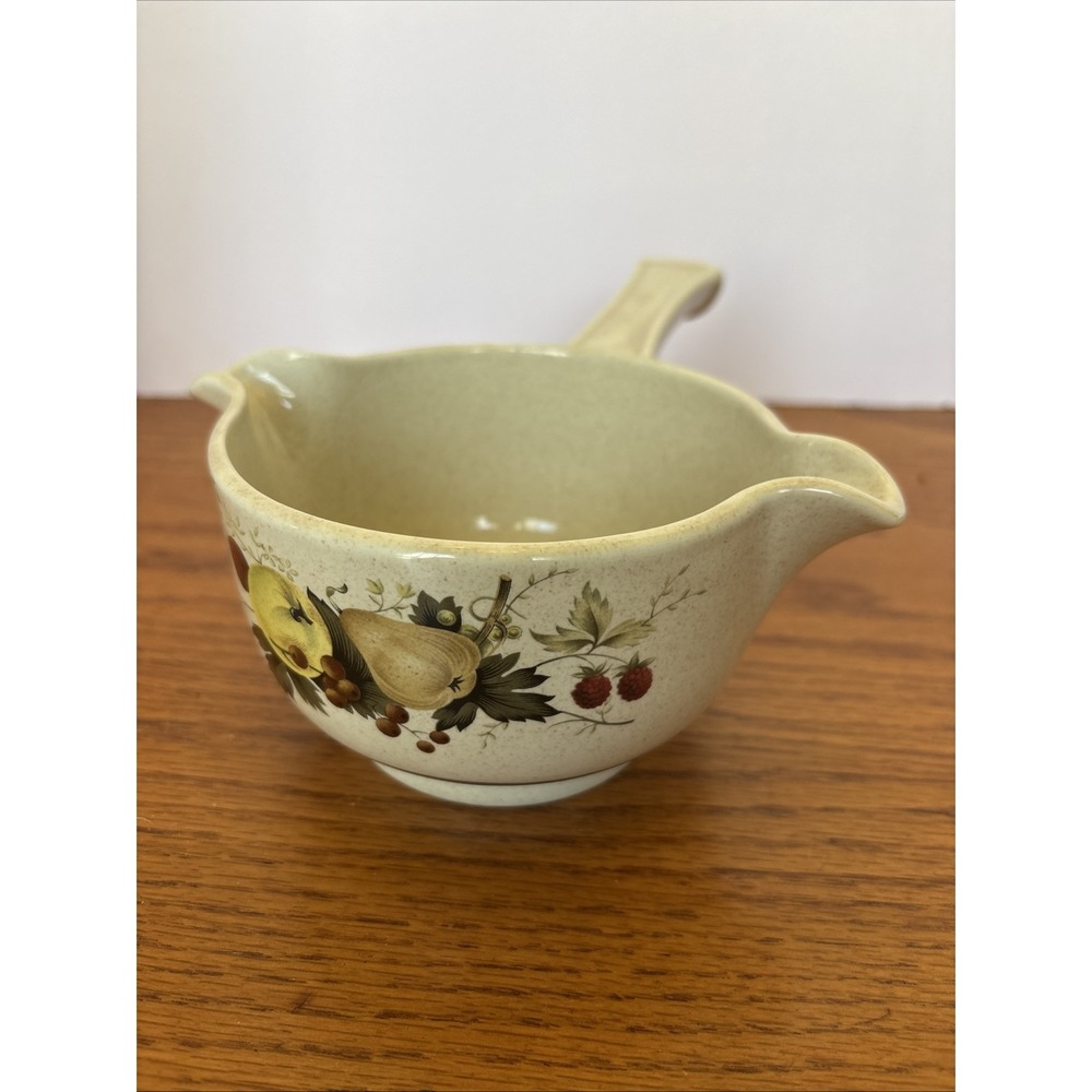 Royal Doulton Lambethware Cornwall Gravy Sauce Boat England Fruit Motif 1975